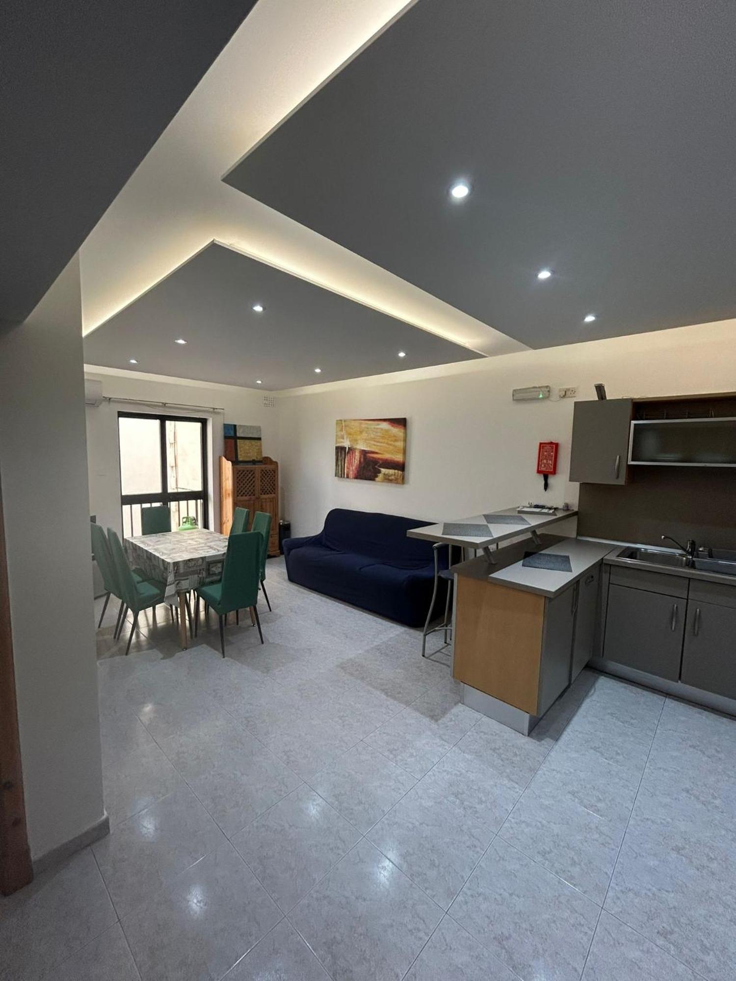 No 6 Poseidon Apartment Сент Джулианс Экстерьер фото